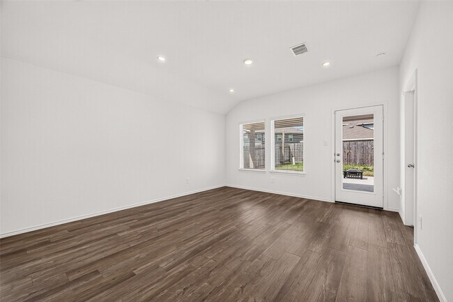 Building Photo - 24410 Oriole Summit Dr