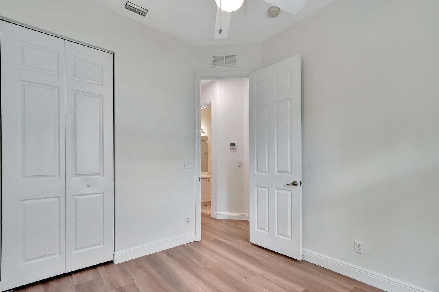 Building Photo - 4313 Parkside Dr