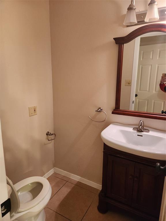 Building Photo - 1511 Silverpines Rd