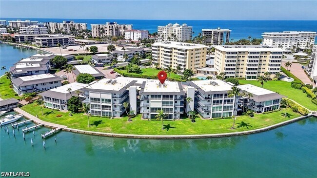 Building Photo - 3400 Gulf Shore Blvd N