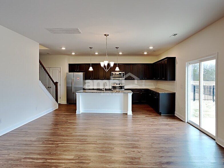 Building Photo - 4841 Chutney Dr