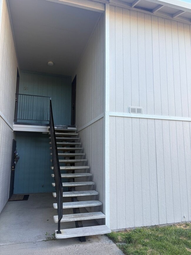 Building Photo - One Bedroom at Carson Park Condominiums