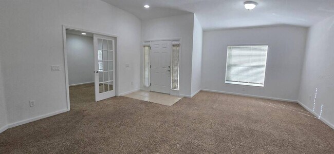 Building Photo - 4170 SW 47th Ct