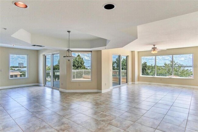 Building Photo - 3507 Bayshore Blvd