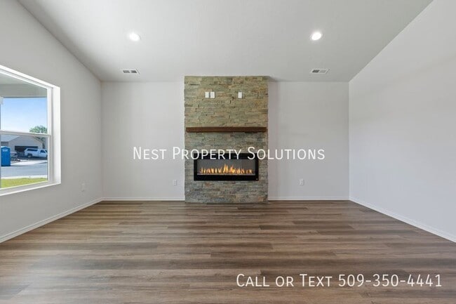 Building Photo - 434 N Washington St