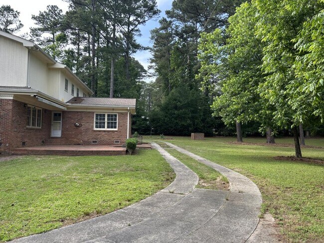 Building Photo - 15317 Marvin Rd