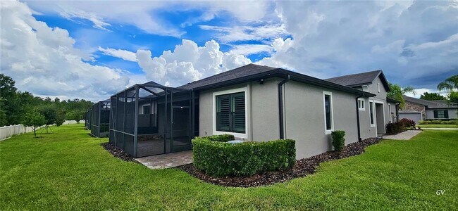Building Photo - 19379 Hawk Vly Dr