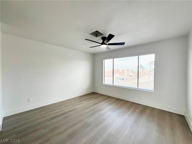 Building Photo - 4580 Allenford Dr