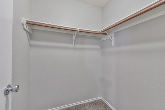 Building Photo - 15515 Echo Stable Ln