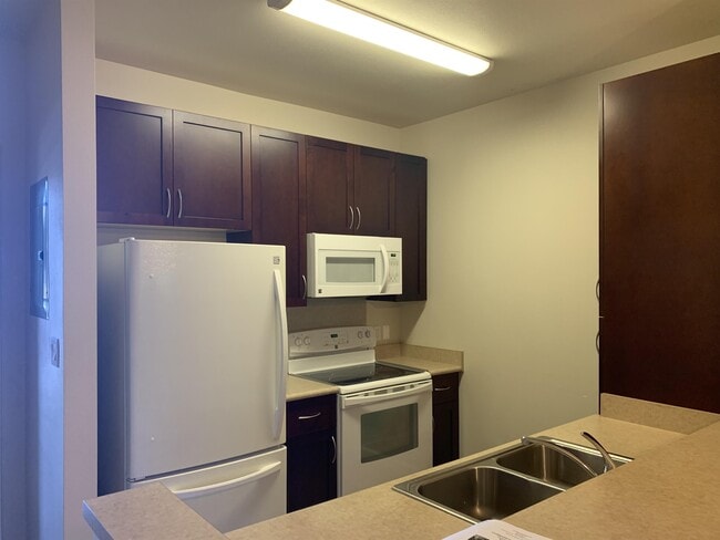 Building Photo - 139 Hoowaiwai Loop