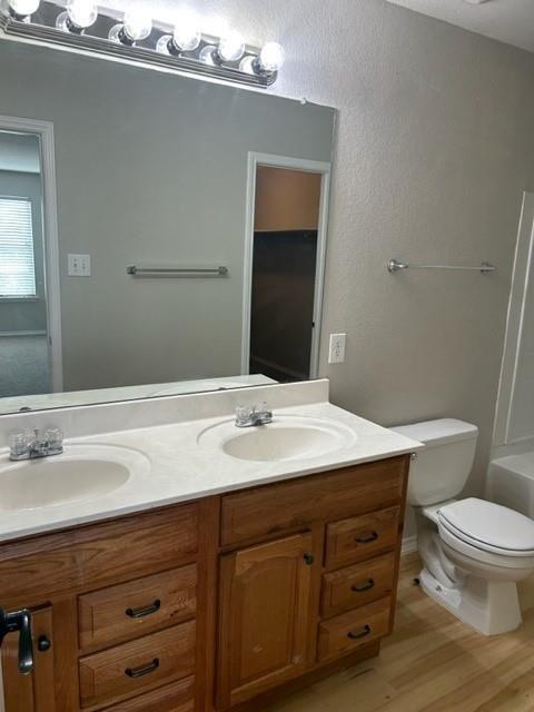 Building Photo - 1302 Casa Blanca Cove