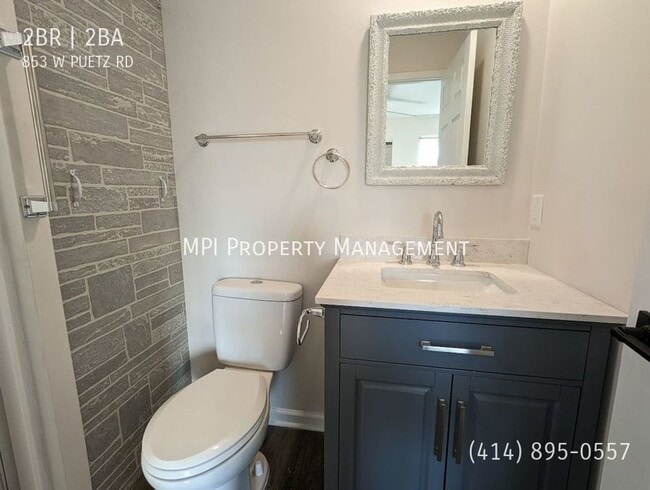 Building Photo - 853 W. Puetz Road - 2 Bedroom, 2 Bathroom ...