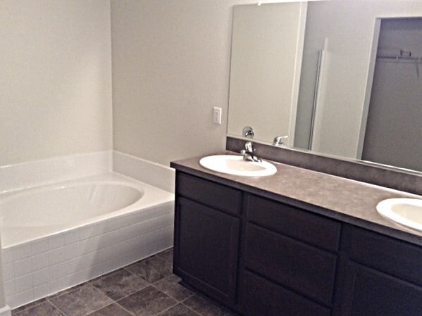 Building Photo - 348 Lolo Trail Ave