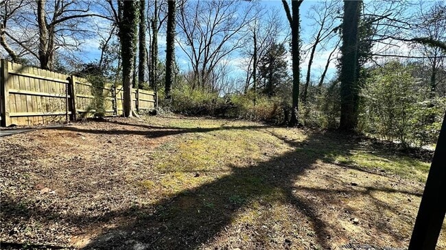 Building Photo - 1770 Springview Rd NW