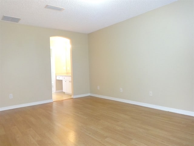Building Photo - 1308 Auburn Lakes Dr