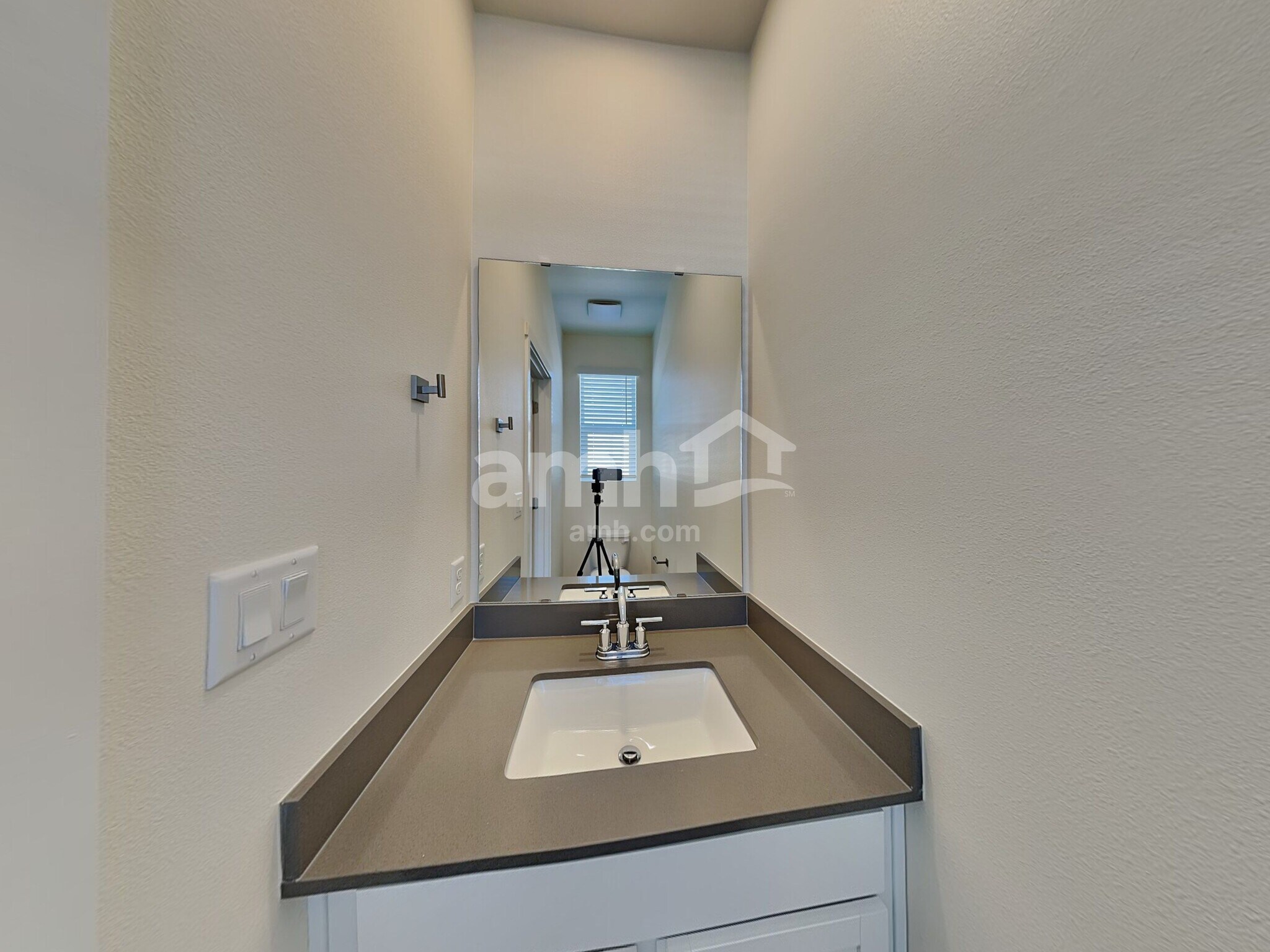 Building Photo - 4739 86th Ave NE