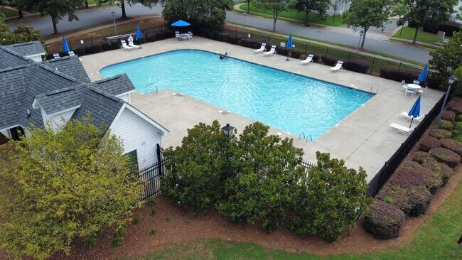 Building Photo - 10131 Ballyclare Ct