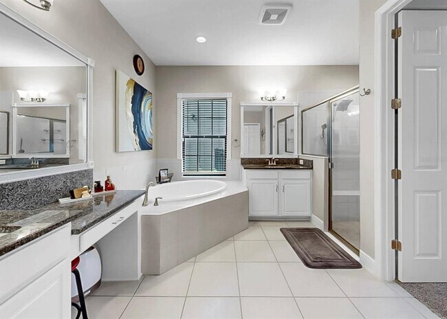 Building Photo - 12845 Satin Lily Dr