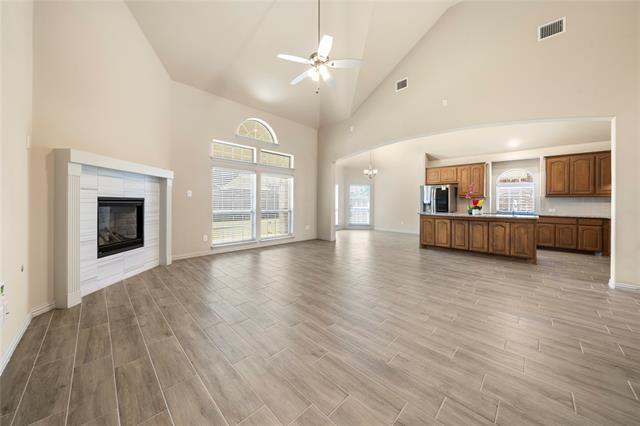 Building Photo - 6040 Liverpool St