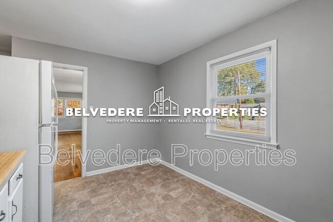 Building Photo - 504 Rosebriar Ct