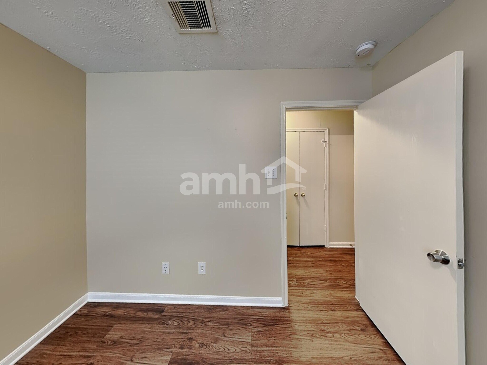 Building Photo - 11010 Heather Bluff Ln