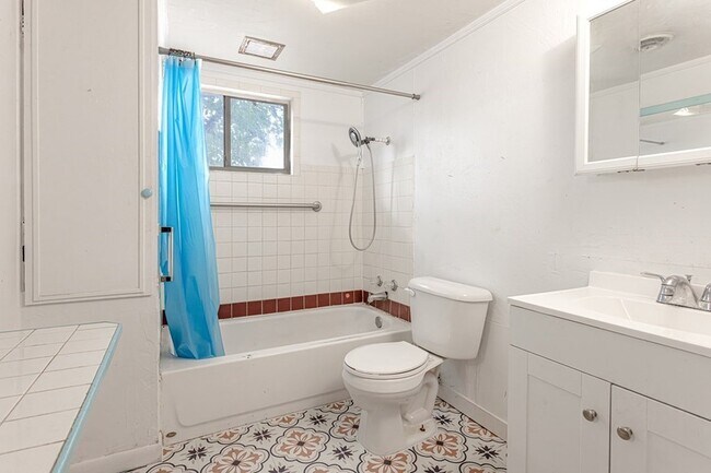 Building Photo - 12662 W 61st St