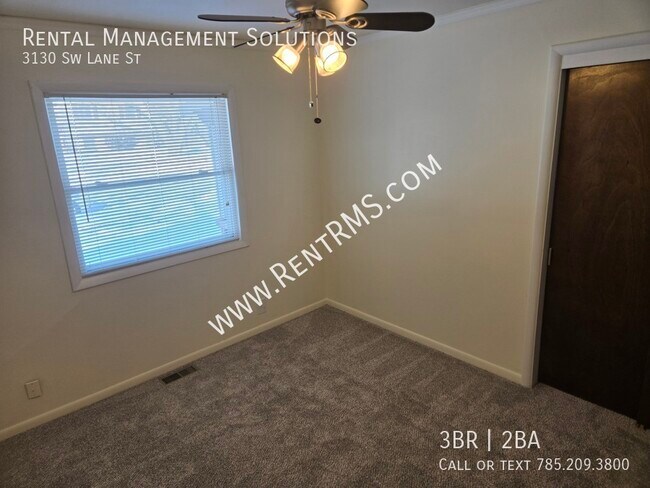 Building Photo - 3130 SW Lane St