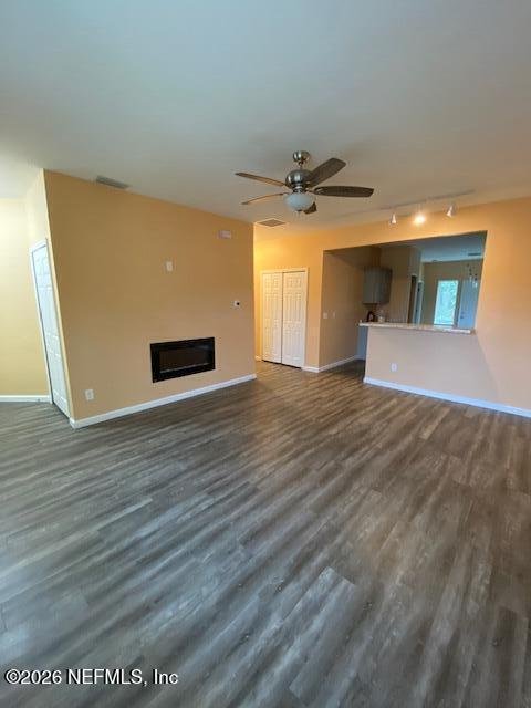 Building Photo - 6224 Barry Dr W