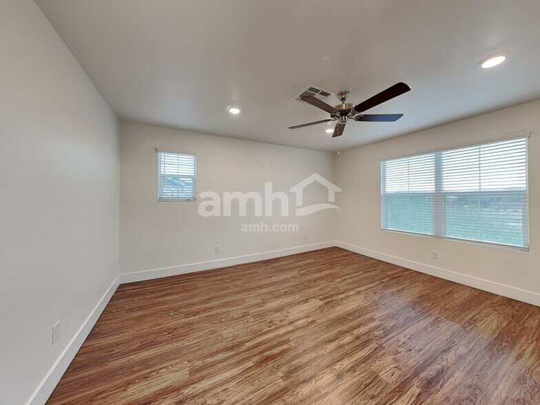 Building Photo - 21469 S 231st Way