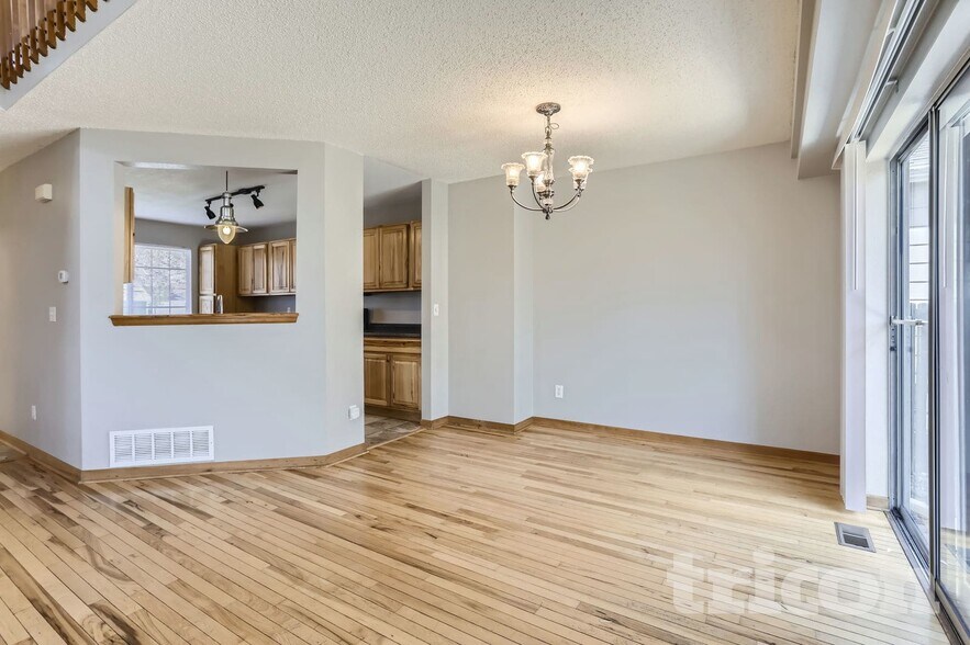 Building Photo - 8852 Clover Meadow Ln