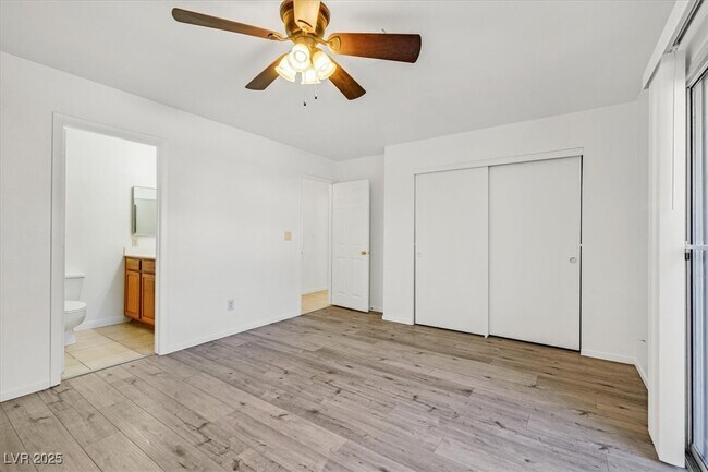 Building Photo - 1802 Plum Ct