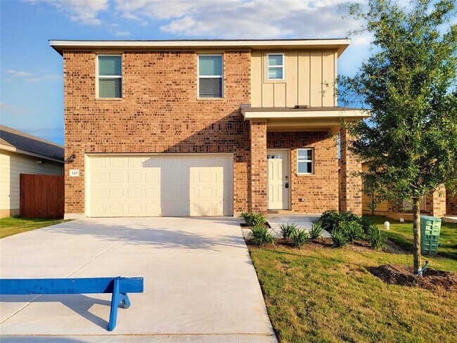 Primary Photo - 120 Longmount Cv