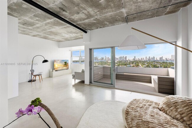 Building Photo - 3 Island Ave