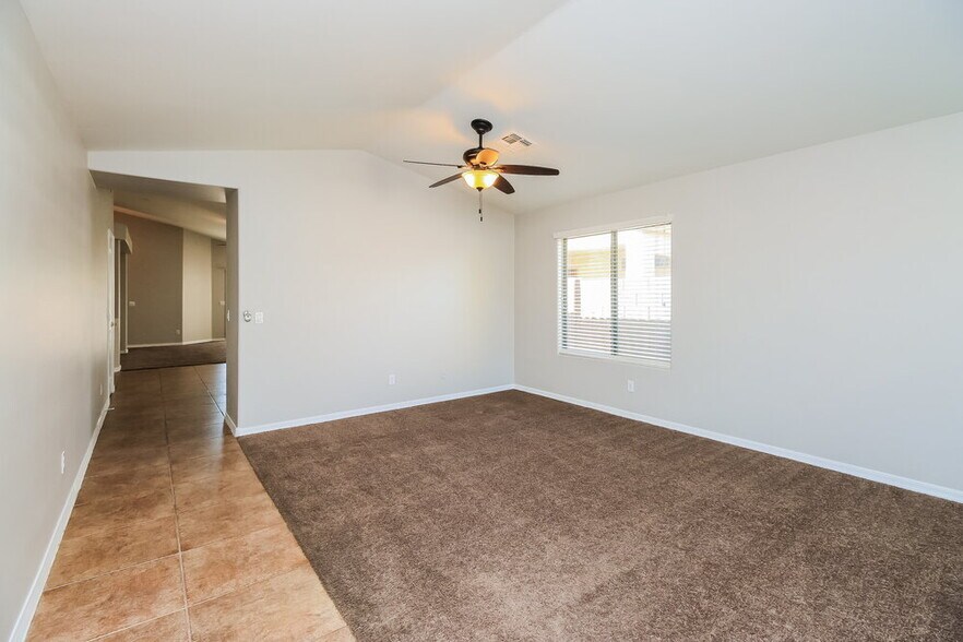 Building Photo - 2783 E Cowboy Cove Trail