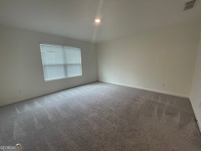 Building Photo - 35118 Condor Ct