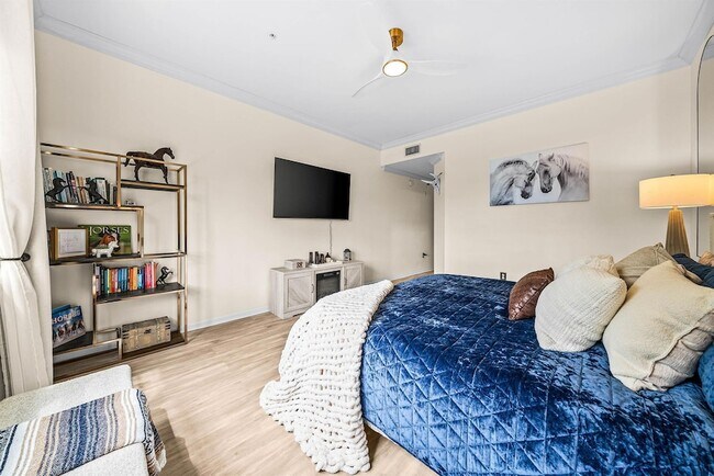 Building Photo - 11720 St Andrews Place St