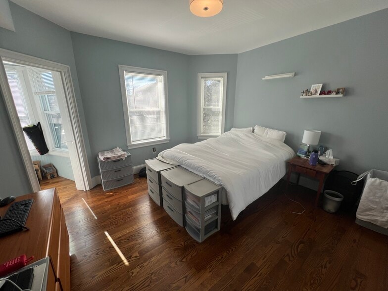 Building Photo - 337 Highland Ave