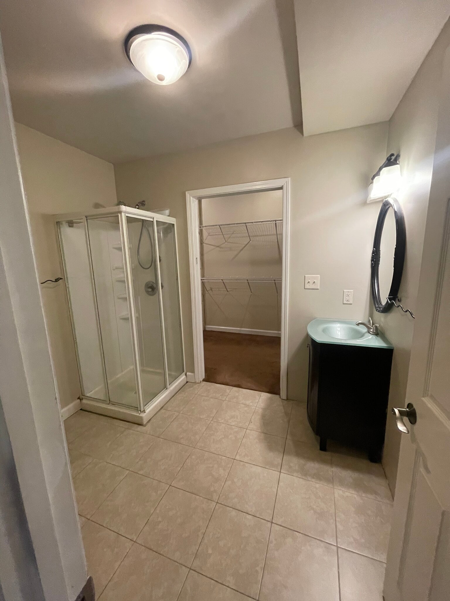 Bathroom - 181 Redwood Ln