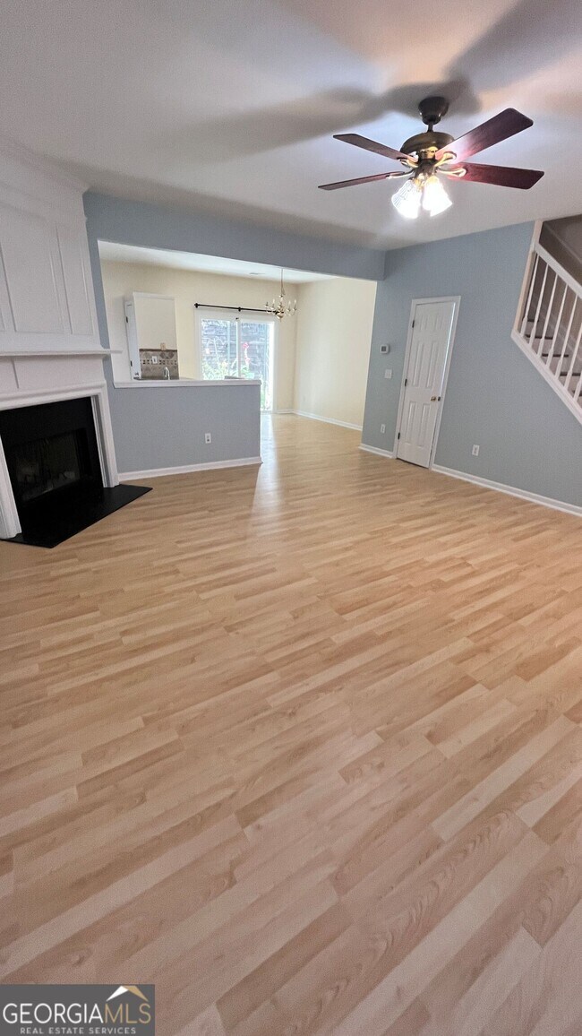 Building Photo - 4645 Valais Ct
