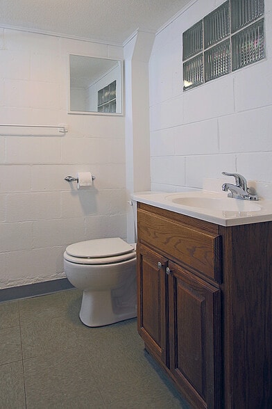 2nd Basement Bathroom - 1808 34th St