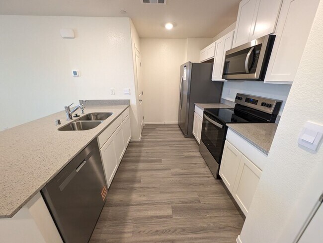 Building Photo - 9427 Verdon Mesa St
