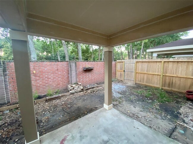 Building Photo - 16013 Sweetwater Fields Ln
