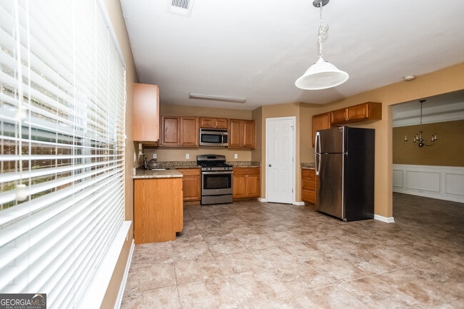 Building Photo - 6237 Selborn Dr SW