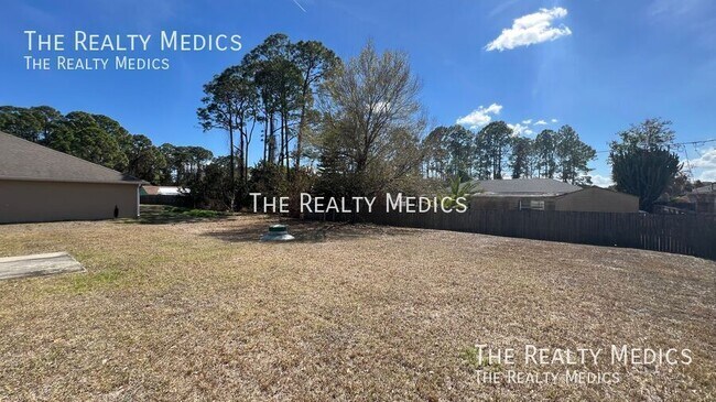 Building Photo - 1342 Defender St NW