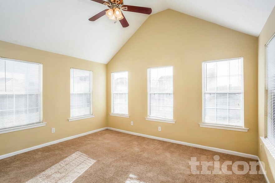 Building Photo - 5020 Towne Park Dr