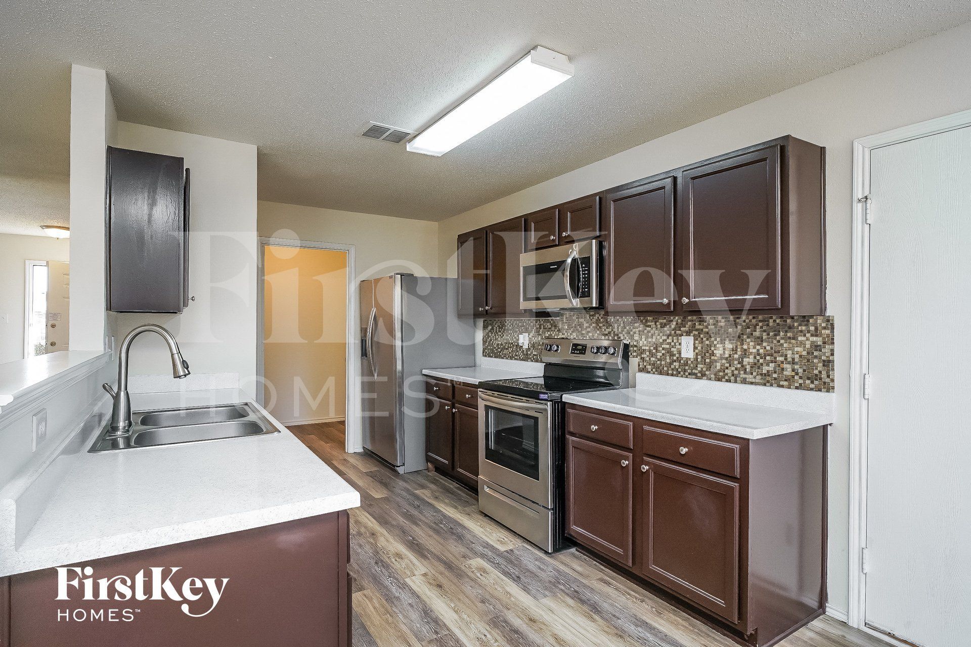 Building Photo - 1464 Greenbrook Dr