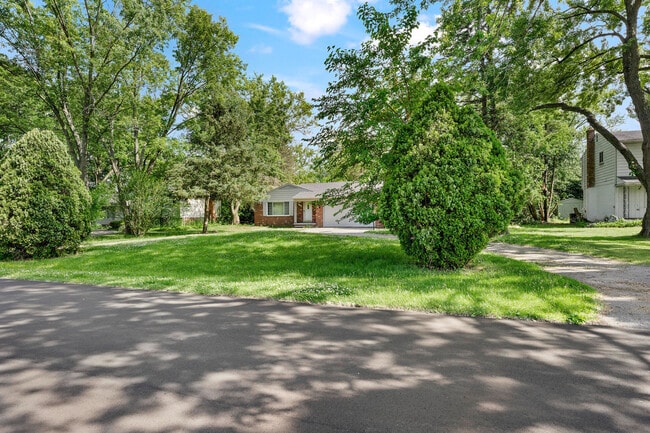 Building Photo - 273 Mc Kinley Dr