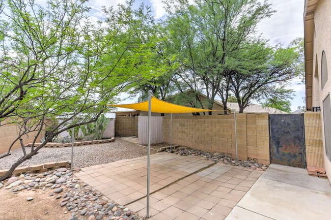 Building Photo - $1,000 Move-In Credit - Mission View off Valencia. Cardinal and Los Reales Rd