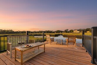 Building Photo - 2355 Ribault Scenic Dr