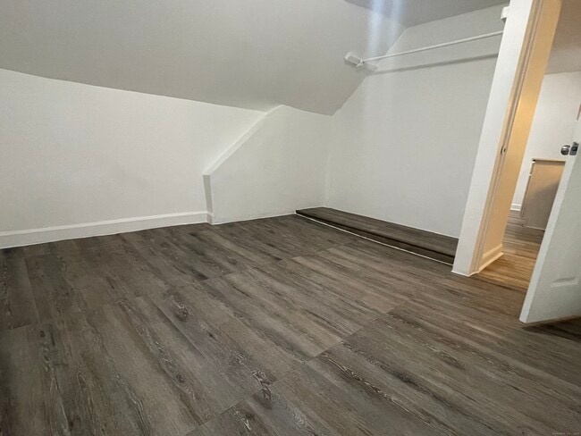 Building Photo - 263 Jefferson St